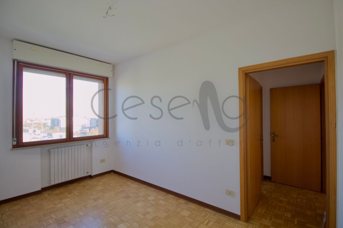 16 Rif 581 | Tanto spazio e luminosità a San Carlo di Cesena