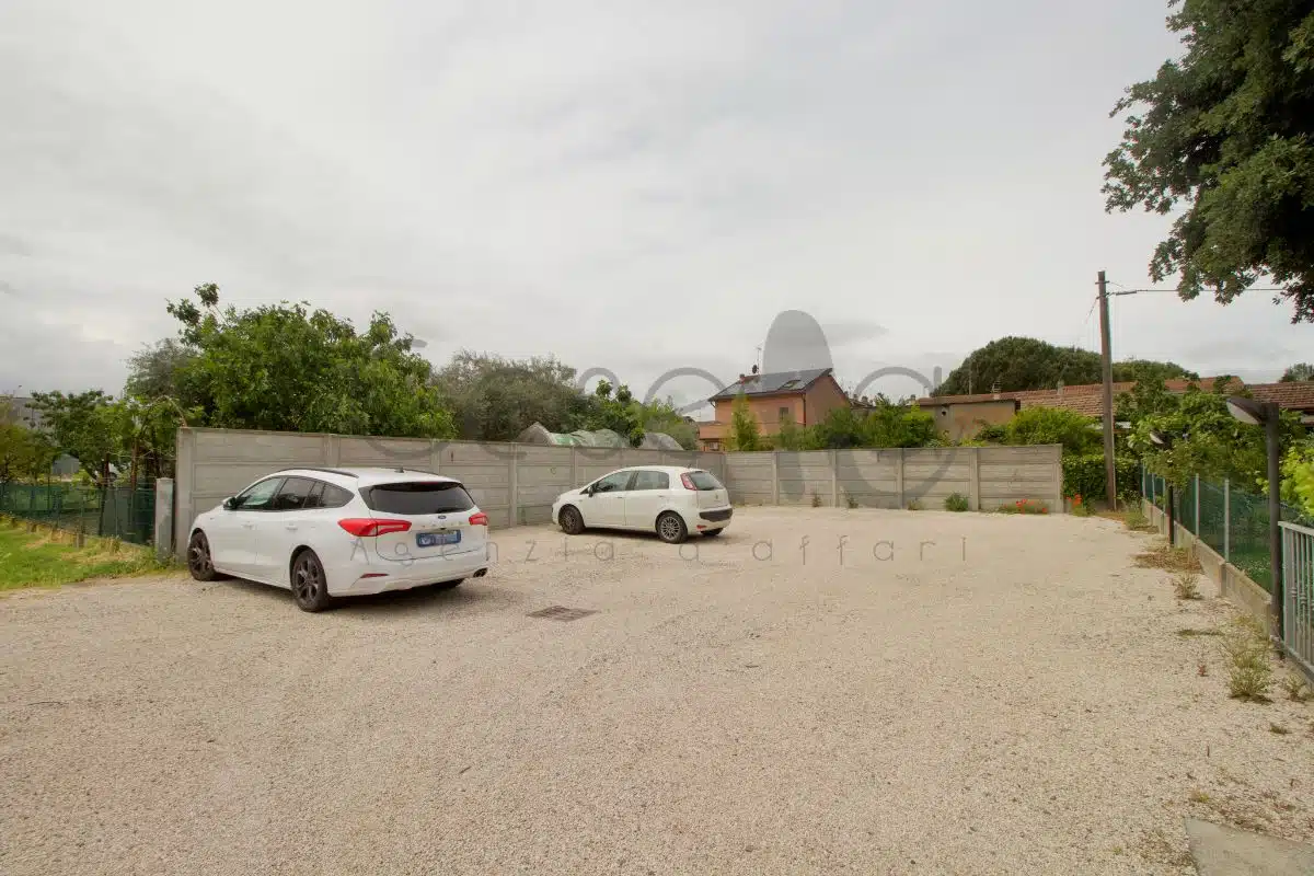 400 Rif 603 | Accogliente villetta ad angolo con giardino a Ronta