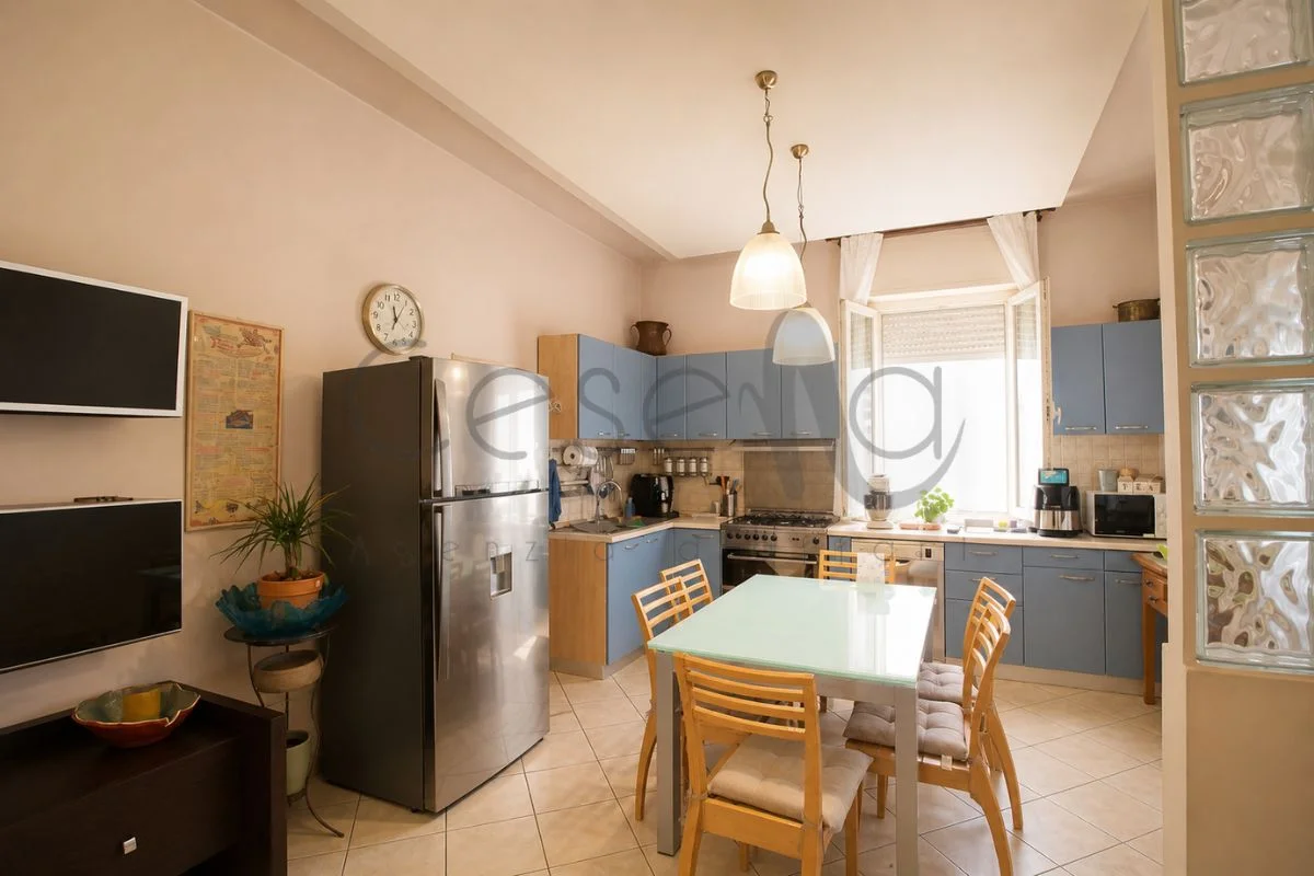 0 Rif 596 | Casa Indipendente Bifamiliare con Corte Privata e Garage