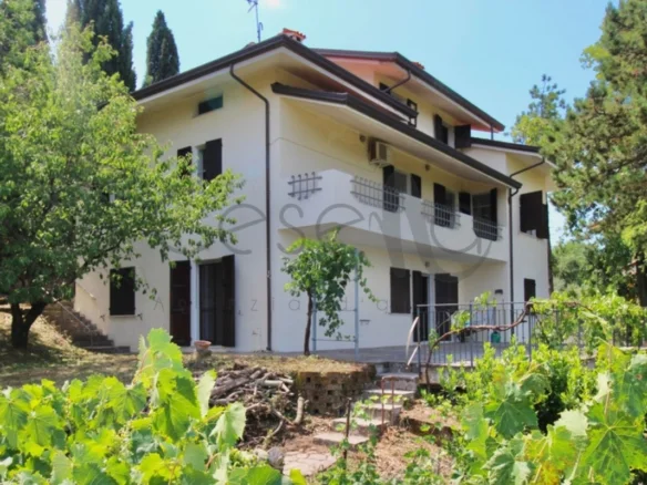 Rif 607 | Villa panoramica a Roncofreddo