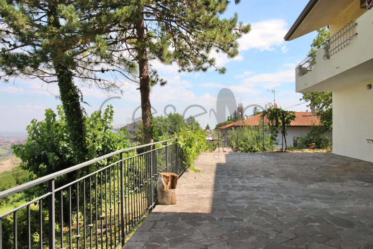 10 Rif 607 | Villa panoramica a Roncofreddo