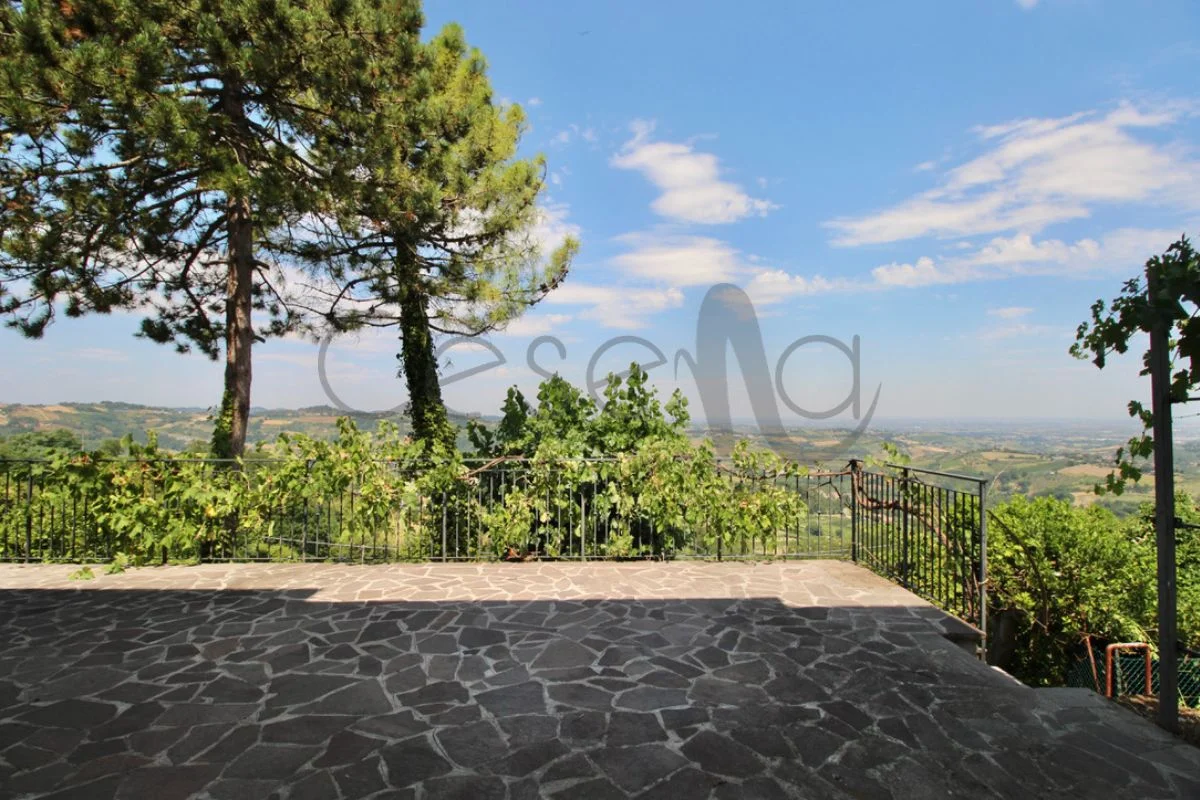 12 Rif 607 | Villa panoramica a Roncofreddo
