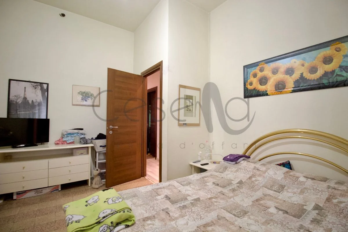 1e Rif 596 | Casa Indipendente Bifamiliare con Corte Privata e Garage
