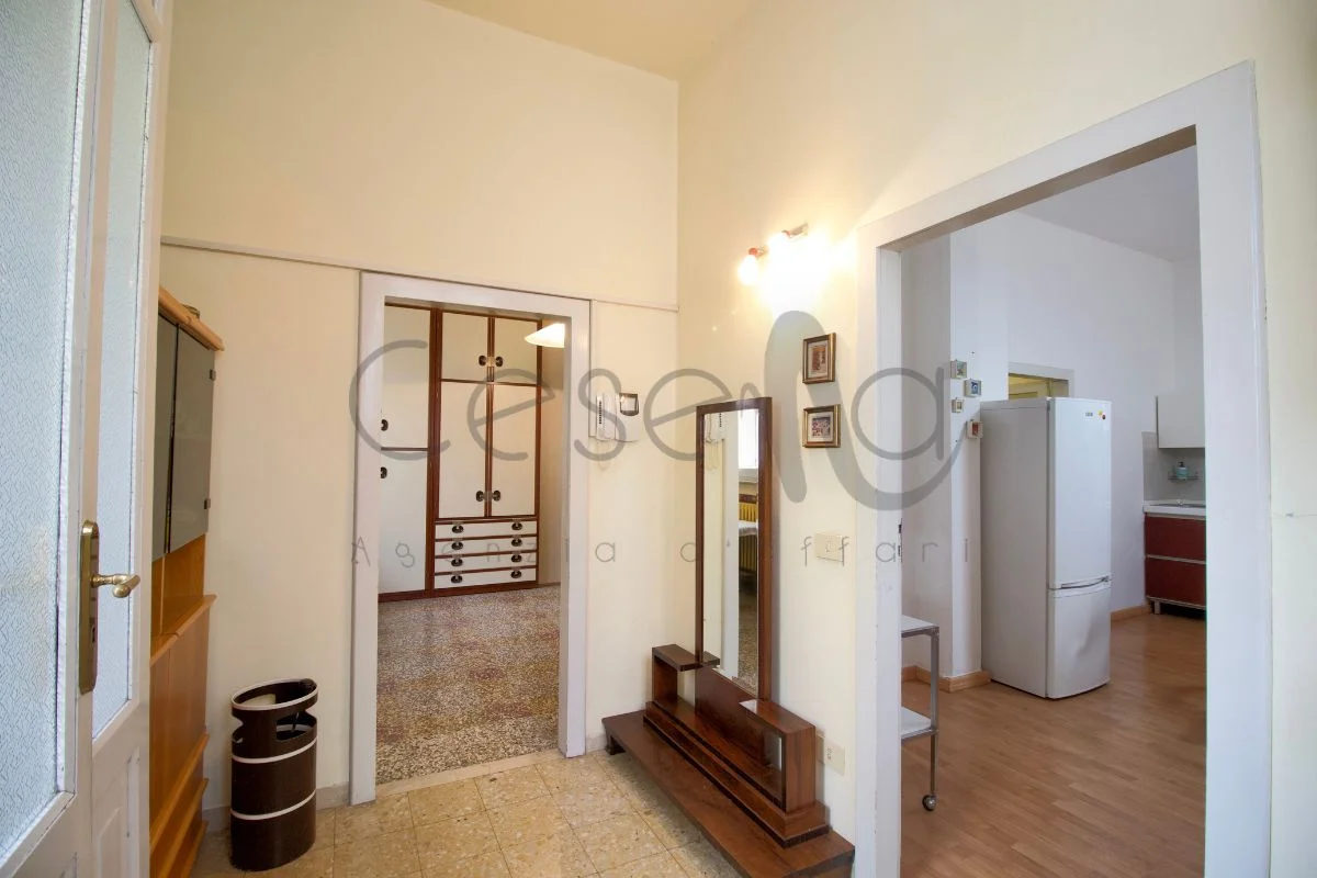 1h Rif 596 | Casa Indipendente Bifamiliare con Corte Privata e Garage