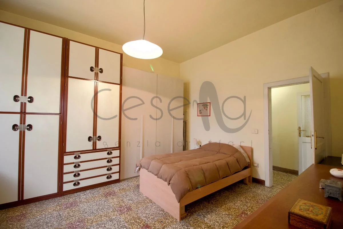 1l Rif 596 | Casa Indipendente Bifamiliare con Corte Privata e Garage