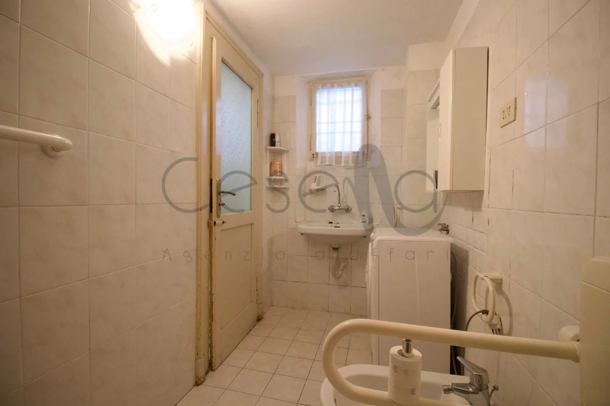 1n Rif 596 | Casa Indipendente Bifamiliare con Corte Privata e Garage