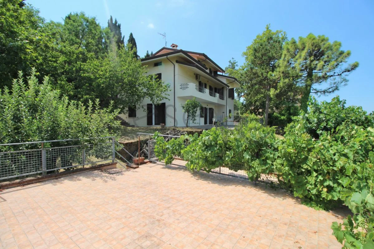 3 Rif 607 | Villa panoramica a Roncofreddo