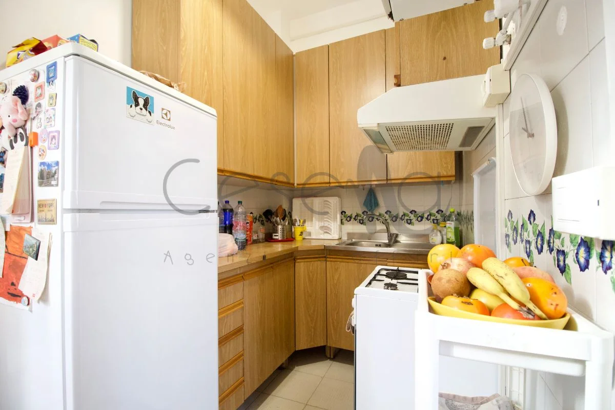 5 Rif 560 | Palazzina in centro storico composta da appartamento, negozio e garage
