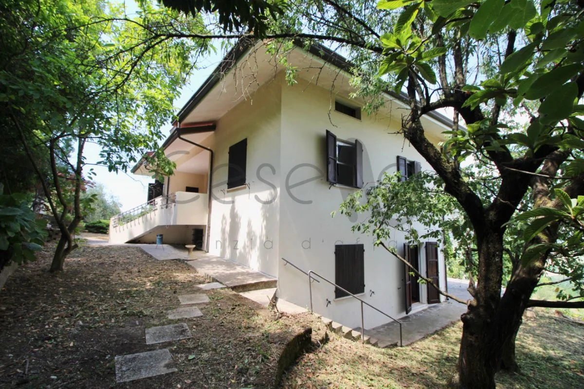 6 Rif 607 | Villa panoramica a Roncofreddo