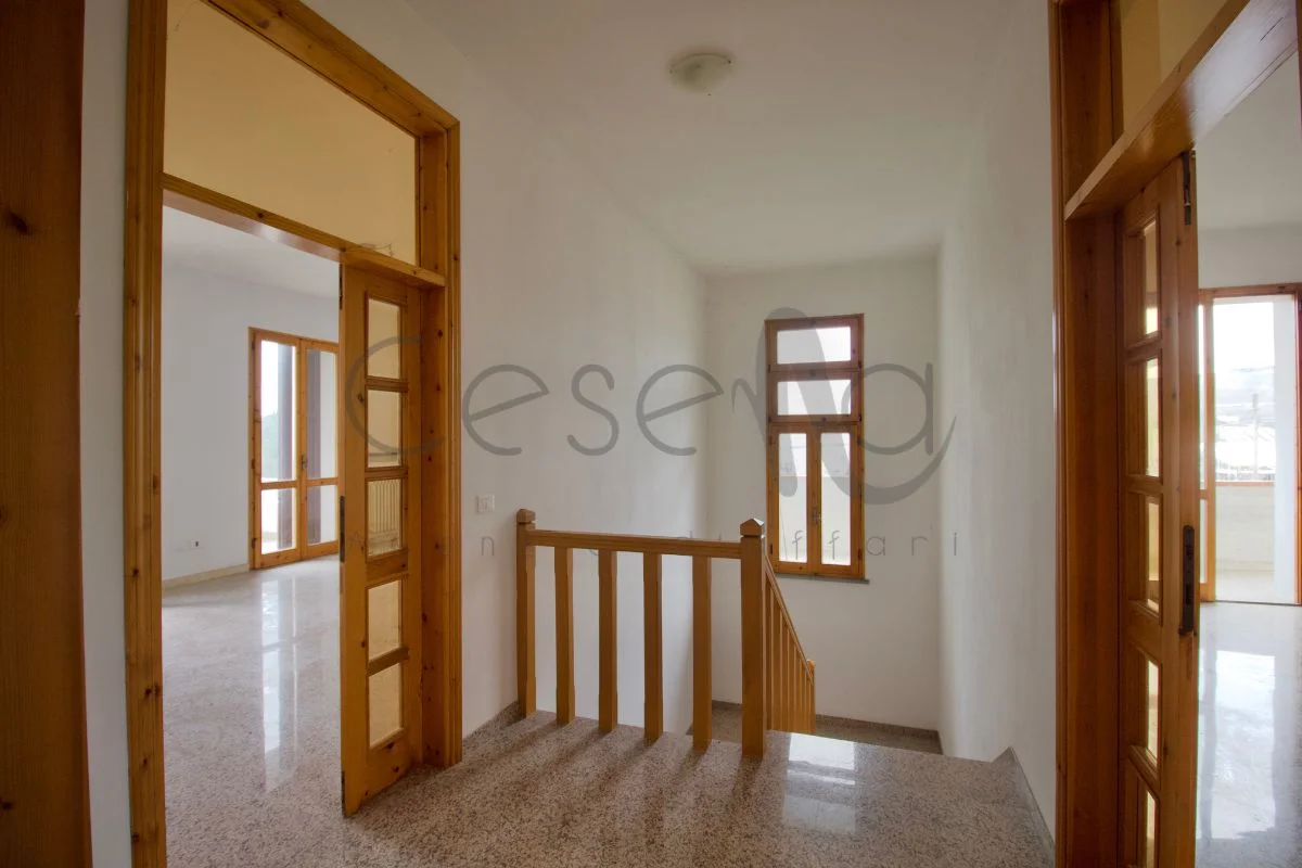 Rif 586 | Casa indipendente con garage e giardino in zona Lizzano