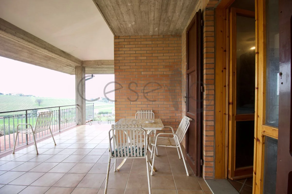 Rif 586 | Casa indipendente con garage e giardino in zona Lizzano