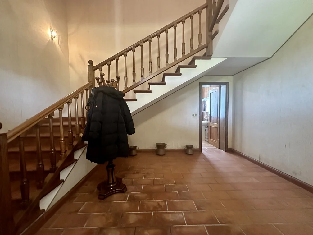 10. ingresso Rif 572 | Villa con grande parco e terreno a Forlimpopoli