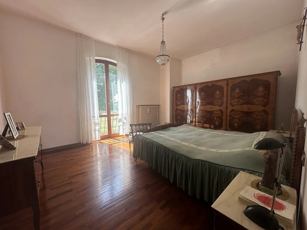 28. camera Rif 572 | Villa con grande parco e terreno a Forlimpopoli