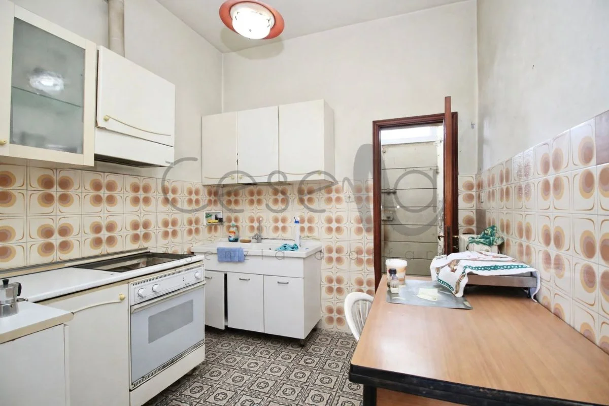 10 Casa indipendente con terreno