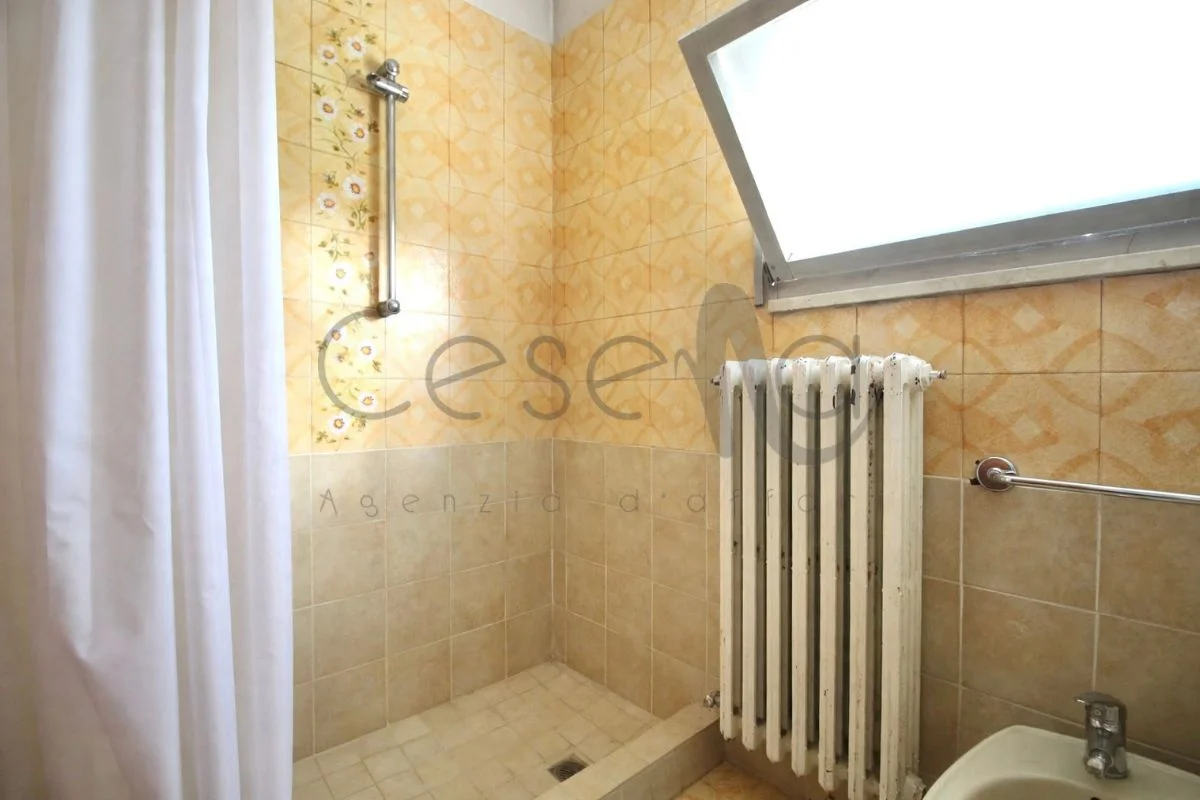 12 18.00.47 Casa indipendente con terreno